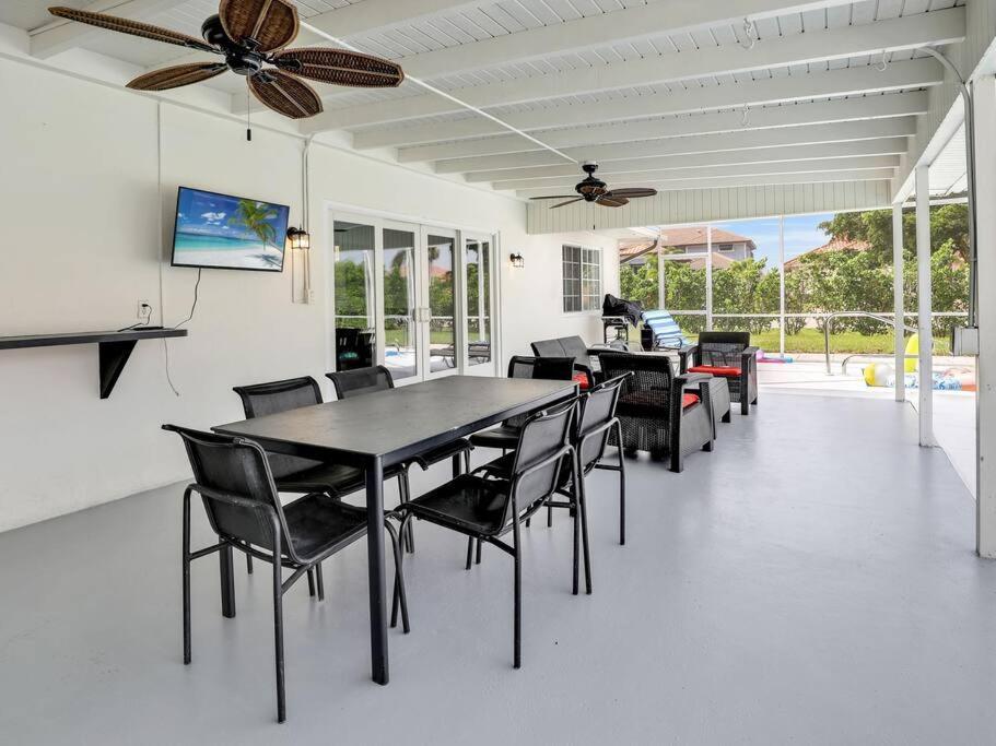 Elevated 1152 - Serene Family Friendly 4 Bed Pool Home Marco Island Kültér fotó