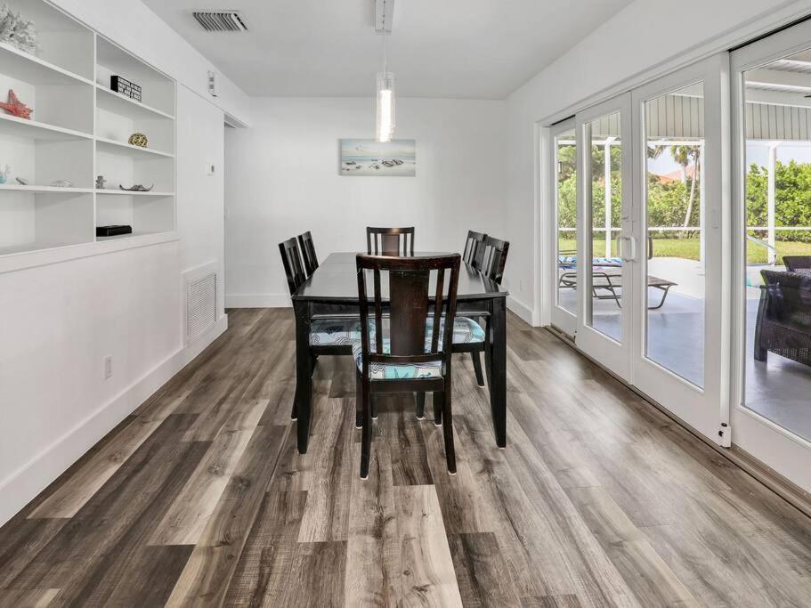 Elevated 1152 - Serene Family Friendly 4 Bed Pool Home Marco Island Kültér fotó